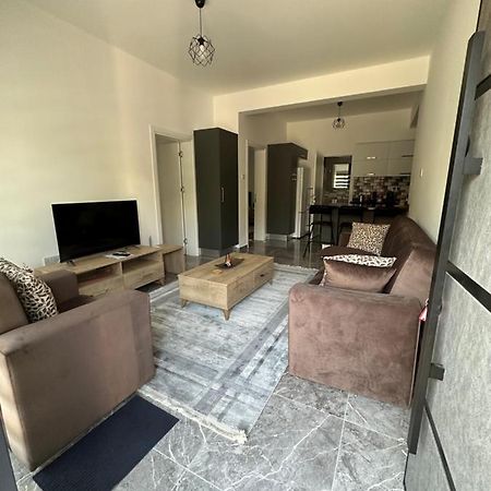 Ozbilge Apartments Kyrenia  Exterior photo